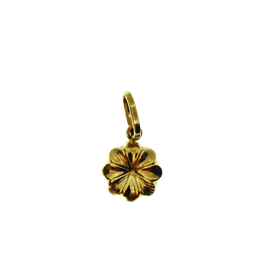 18kt Gold Flower Charm Pendant
